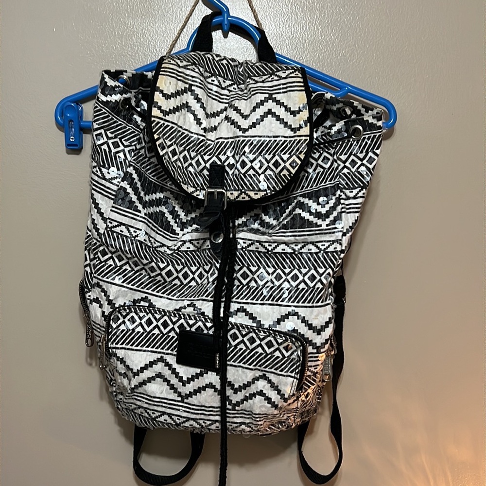 Pink Drawstring Aztec print & sequin back pack w/ adjustable straps